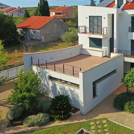Semesterbostad House With A Swimming Pool - Diklo, - 15336 Zadar
