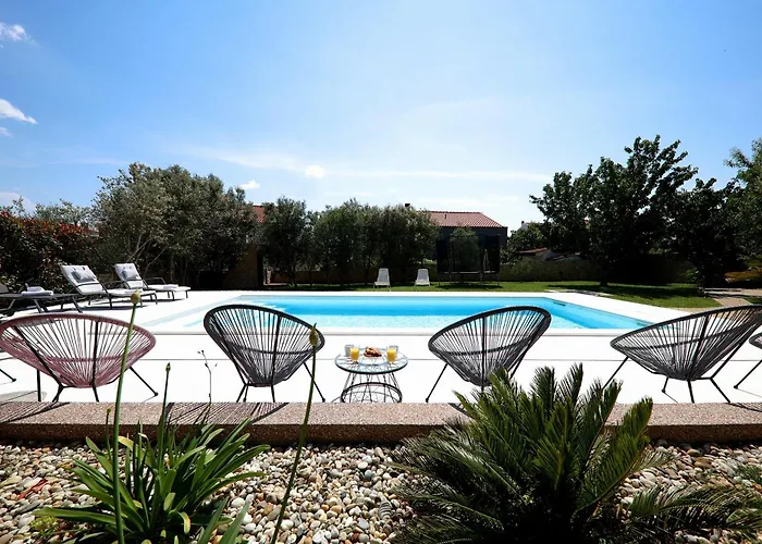 House With A Swimming Pool - Diklo, - 15336 * زادار